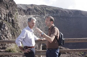 Il prof. Silvio Seno con il nostro inviato Matteo Minà